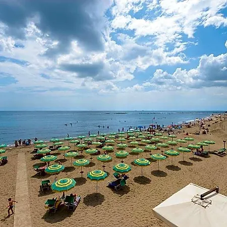 Villaggio Adria Szálloda *