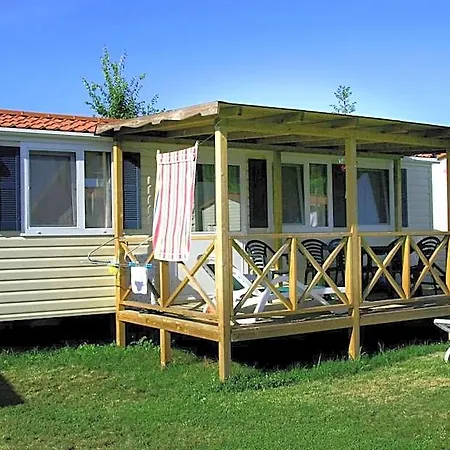 Villaggio Adria Szálloda *